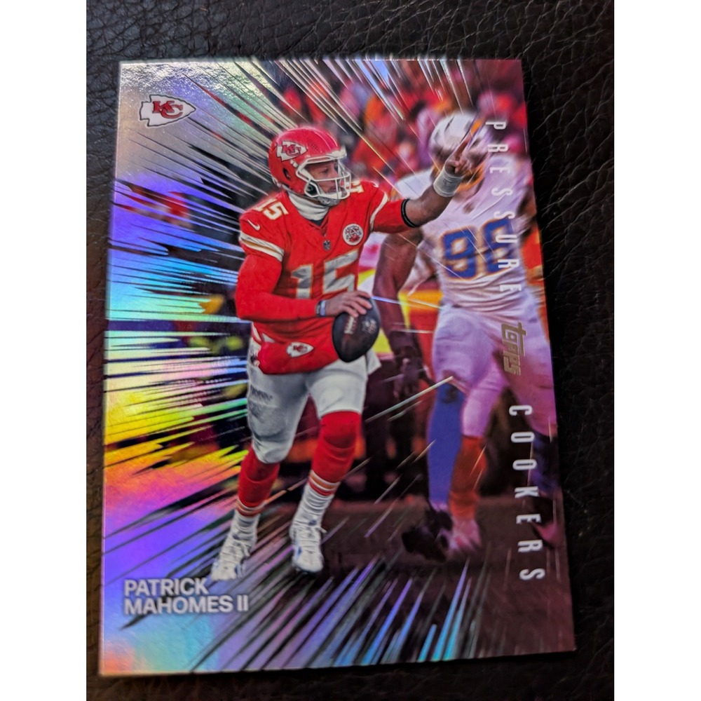 2023 Topps Composite Patrick Mahomes II Pressure Cookers PC-10 Rainbow Foil Card